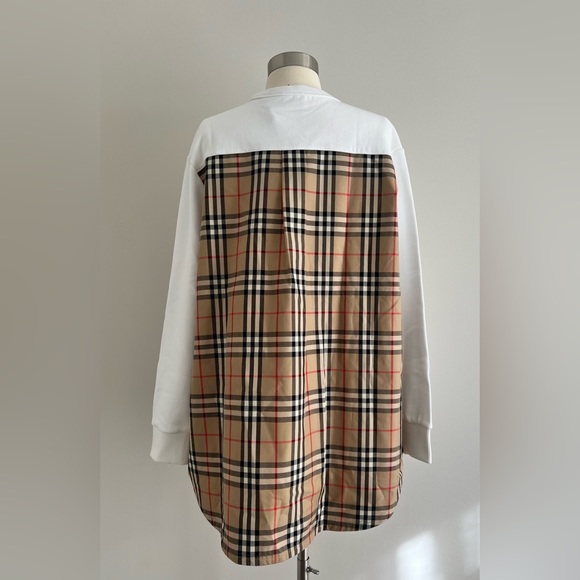 Burberry Vintage Check Cotton Oversized Sweatshirt - Picture 5 of 16